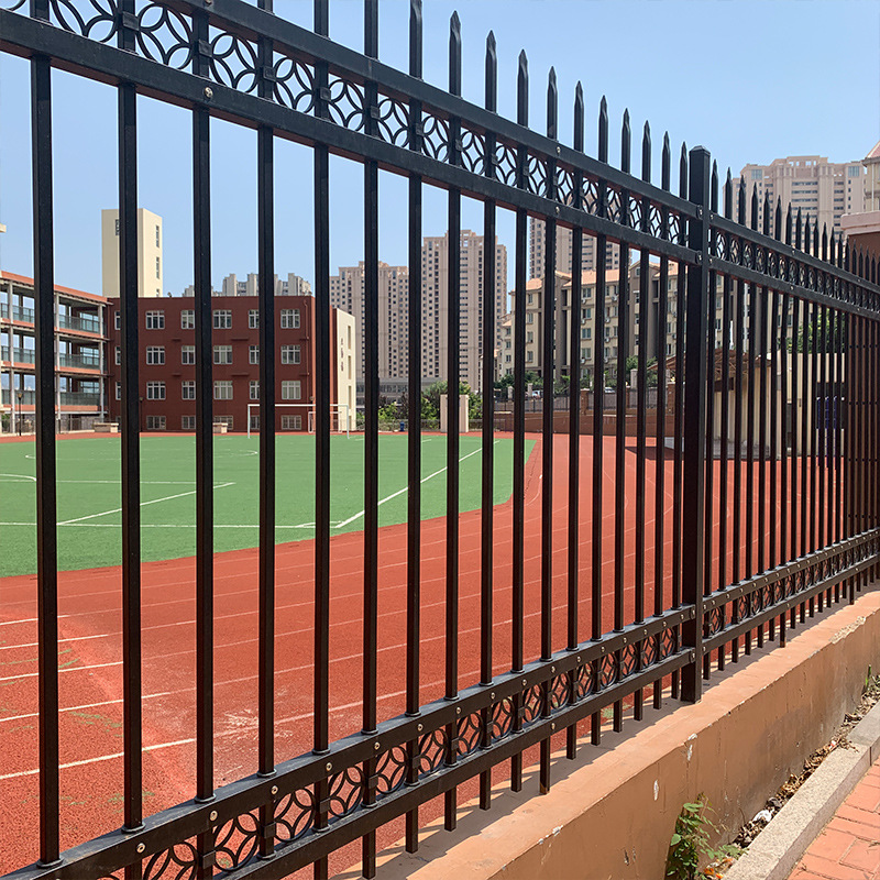 安裝鋅鋼護欄要注意什么？