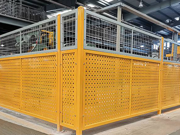 沖孔車(chē)間隔離網(wǎng)圖片4